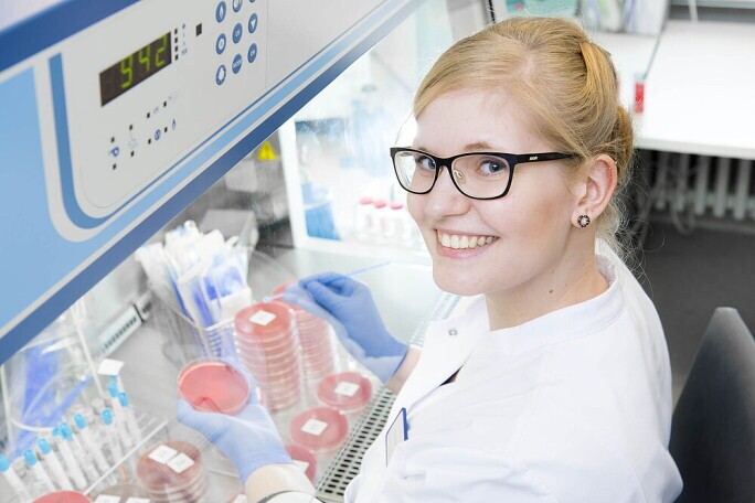 AUSBILDUNG 2026 zum medizinischen Technologen für Laboratoriumsanalytik (MTL) (m/w/d), 1. Bild